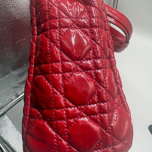 Christian Dior Lady Dior Medium Red Patent Cannage Bag Charm Italy Authentic - Picture 4 of 14